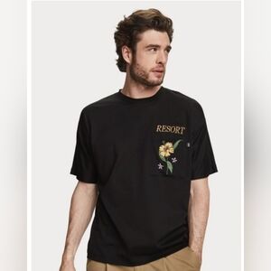Scotch & Soda Embroidered Floral Pocket Black Crew Neck Short Sleeve Mens Size M